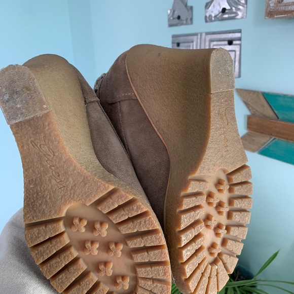 Guess Suede Wedge Booties - Picture 5 of 8